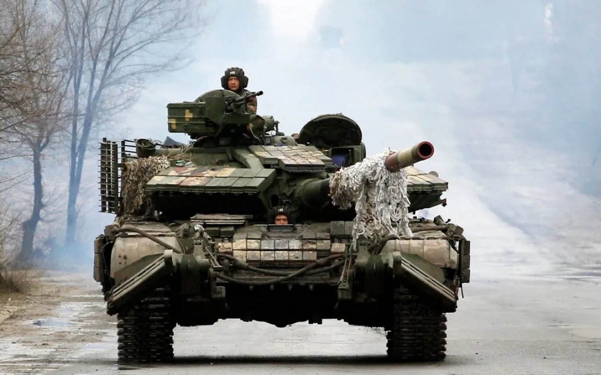 Quan chức châu Âu nói về việc đưa quân đội NATO vào Ukraine